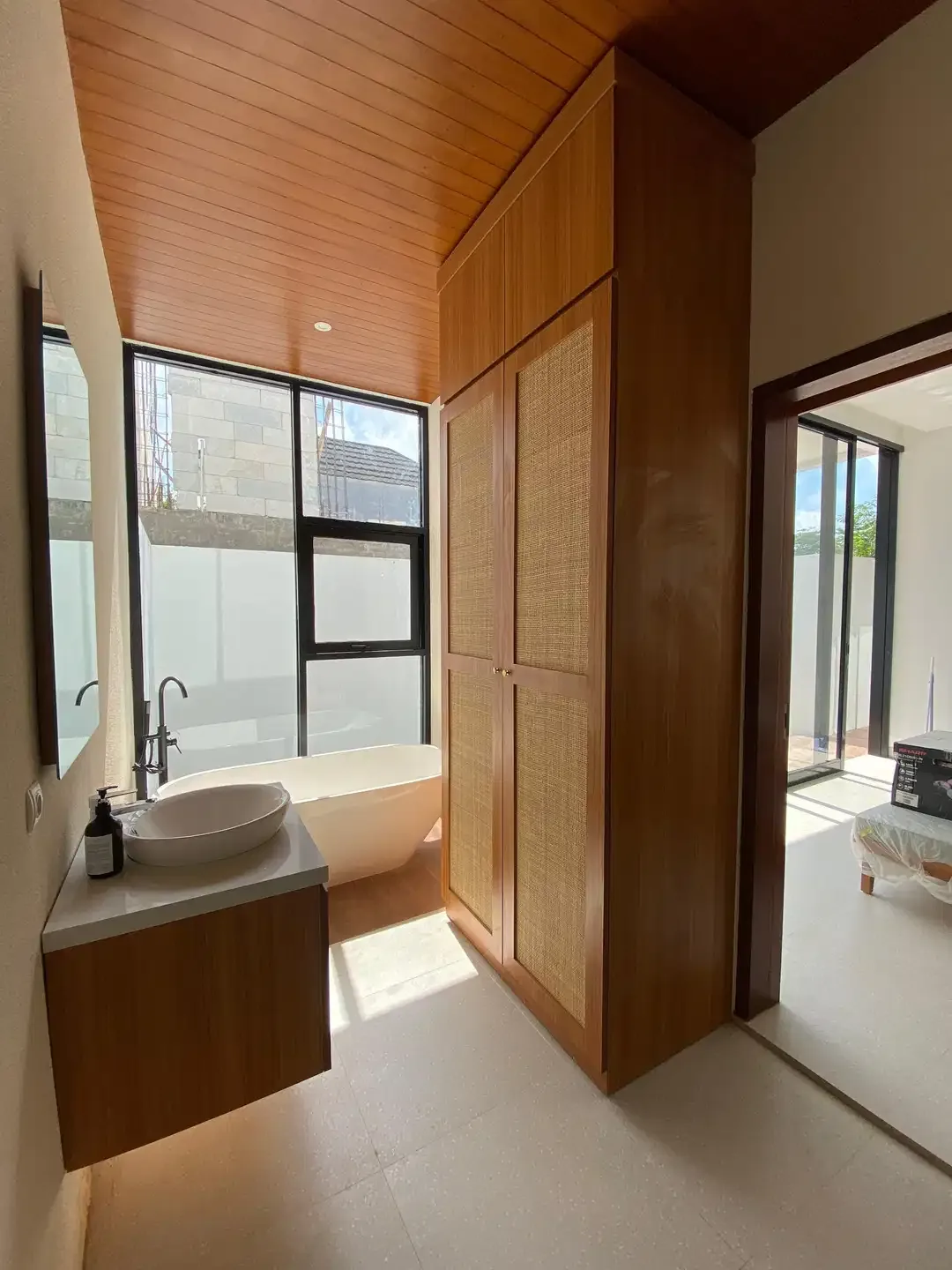 FOR RENT VILLA BARU BAGUS 2BR KAWASAN STARTEGIS NUSA DUA - Image 4 of 10