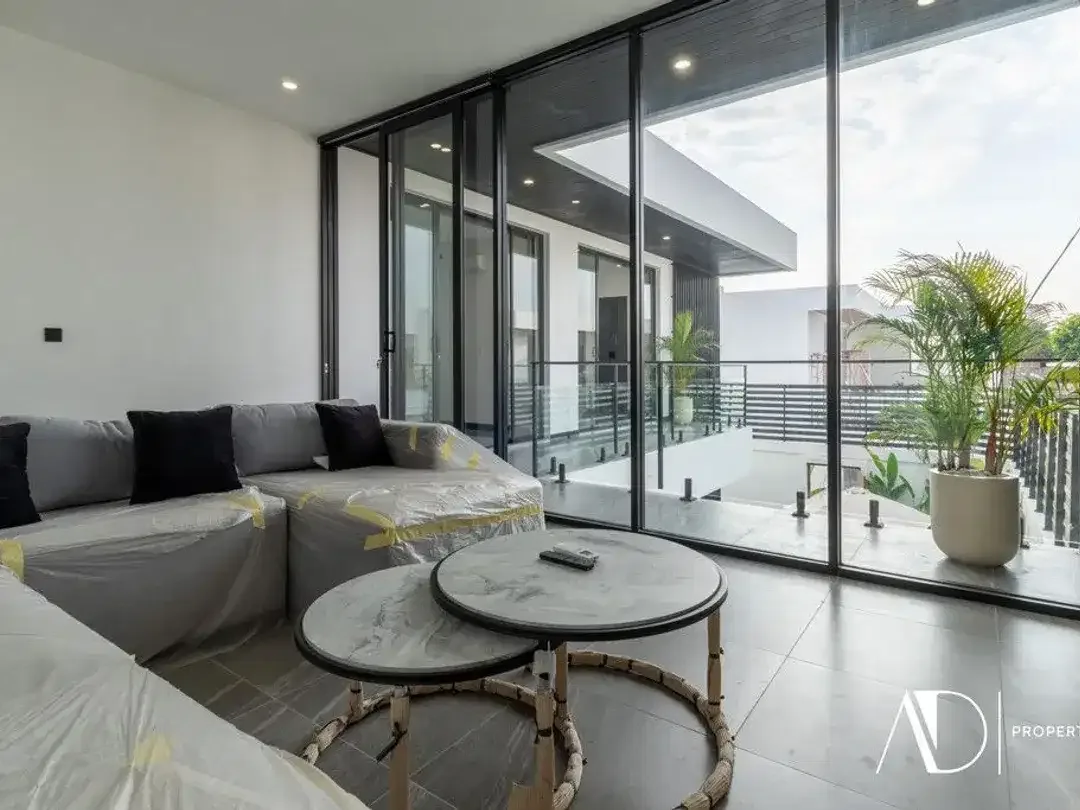 LEASEHOLD | BRAND-NEW MODERN 3-BEDROOM VILLA IN UMALAS - Image 10 of 10