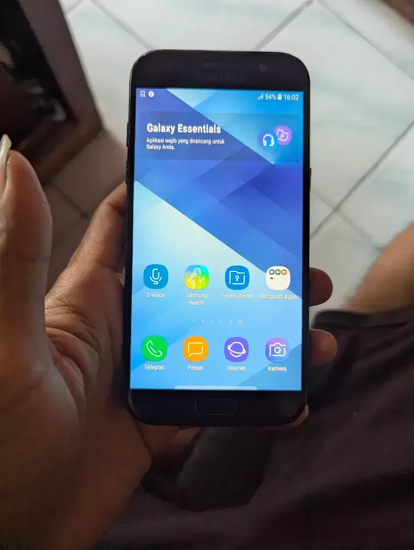 samsung a5 3/32gb wifi only - Image 1 of 1