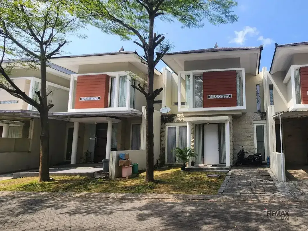 Rumah 2 Lantai non furnished Dijual, di Citraland Denpasar Utara - Image 1 of 10