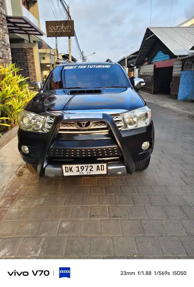Toyota Fortuner 2011 Diesel - Image 8 of 10
