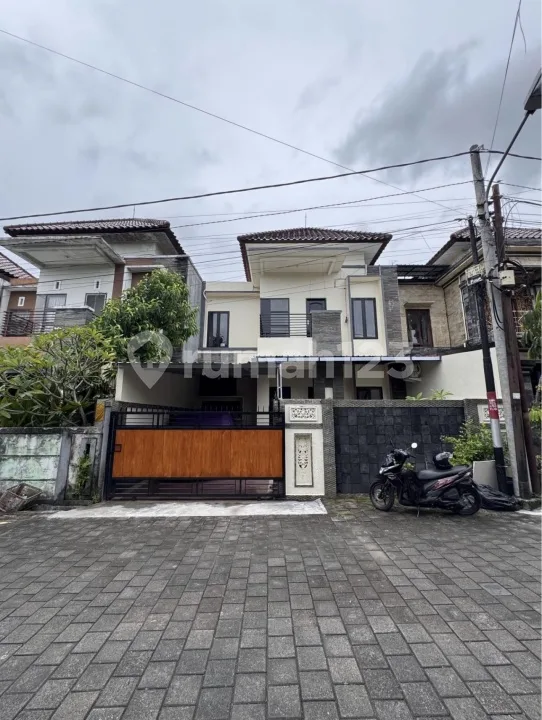 Rumah Semi Furnished Denpasar Utara View Sawah - Image 1 of 4