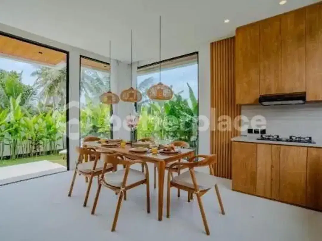 Income-Generating Ubud Gem – Stylish Fully Furnished 2-Bed Villa with High-Rated Booking Accounts, Dedicated Staff, and Seamless Ownership Transition - Image 3 of 10