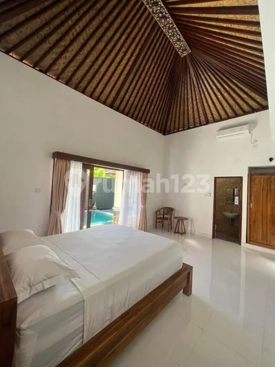 Villa Kawasan Elit With Pool Dekat Kemana-Mana di Padonan, Badung - Image 3 of 4