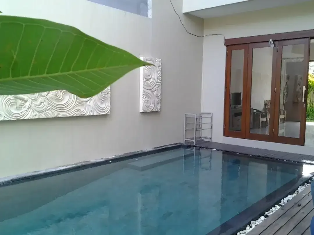 Villa Cantik 3 Bedroom Kerobokan Badung Bali - Image 1 of 10