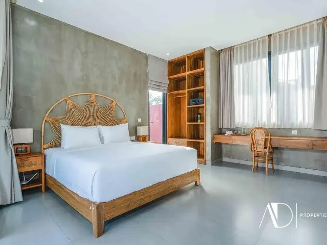 FREEHOLD | MODERN TROPICAL DESIGN VILLA IN PRIME CANGGU - Image 9 of 10