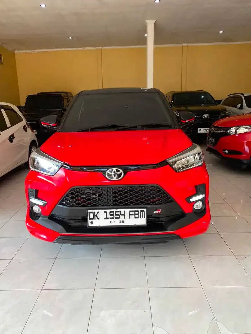 Toyota raize 1.0 gr sport turbo 2023 automatic - Image 1 of 10