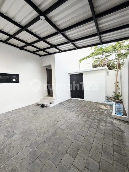 3 Bedroom Villa With Private Pool & Rooftop - Padonan, Canggu - Image 4 of 4