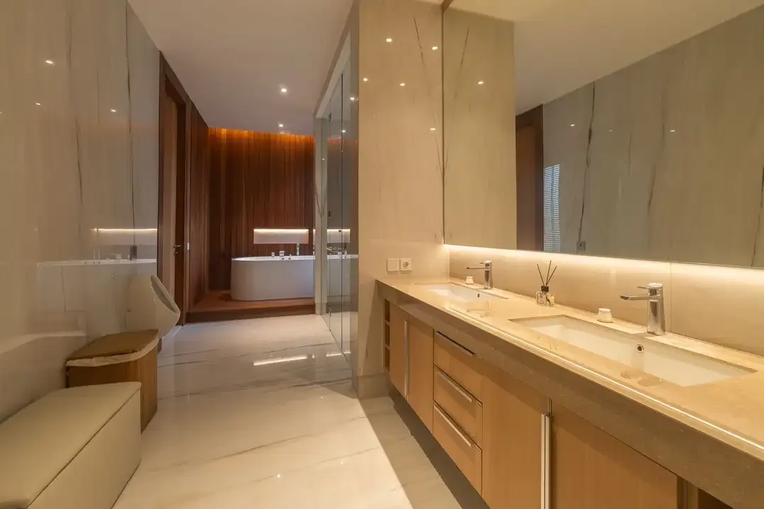 FOR SALE BRANCH NEW VILLA READY  FULLY FURNISHED DI UMALAS SEMINYAK - Image 4 of 10