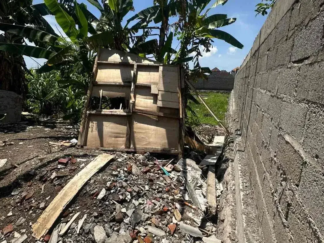 DI JUAL TANAH LUASAN KECIL SIAP DI BANGUN 

LOKASI KALIMUTU DENPASAR - Image 2 of 7