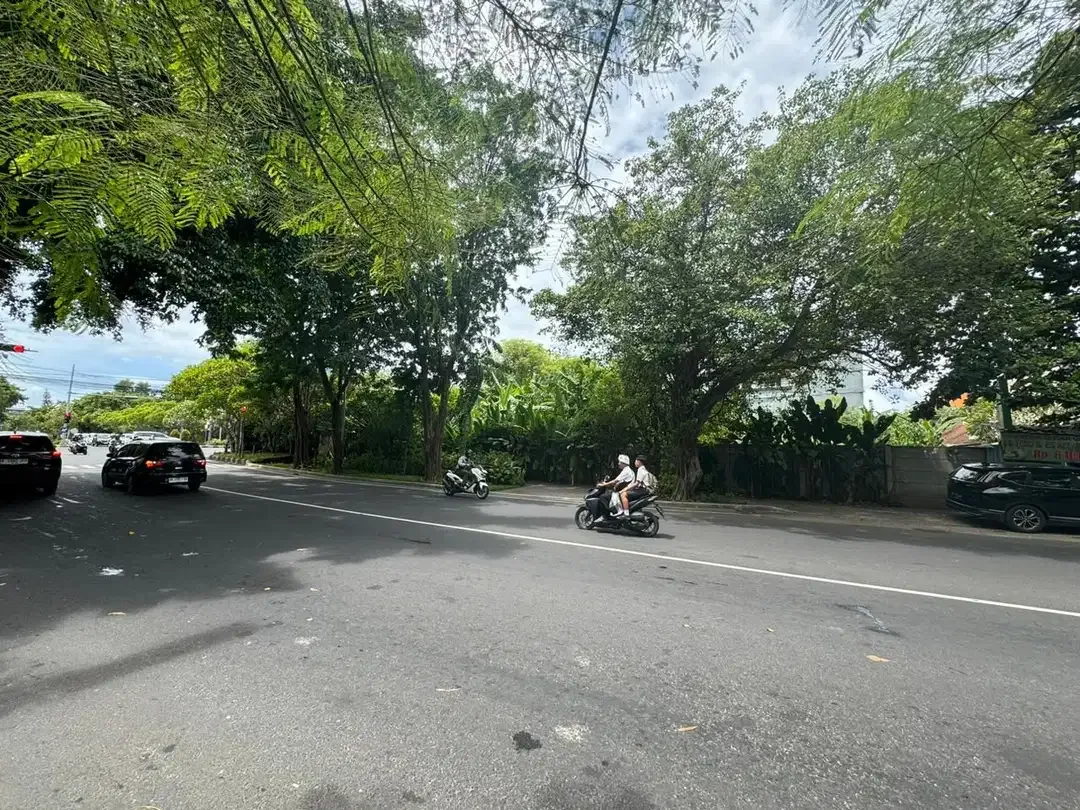 Dijual Lahan di Jalan Utama Bypass Nusa Dua - Image 2 of 8