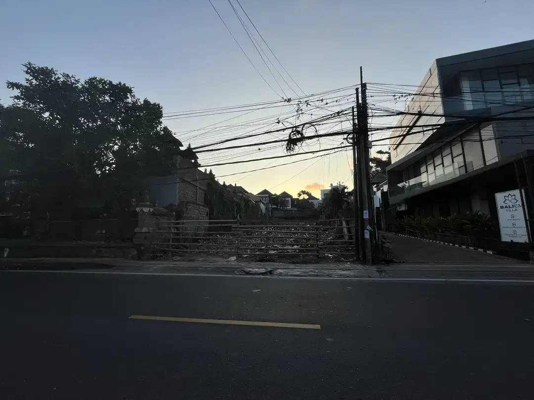 Tanah Jl Raya Uluwatu Jimbaran dekat Sidewalk - Image 7 of 10