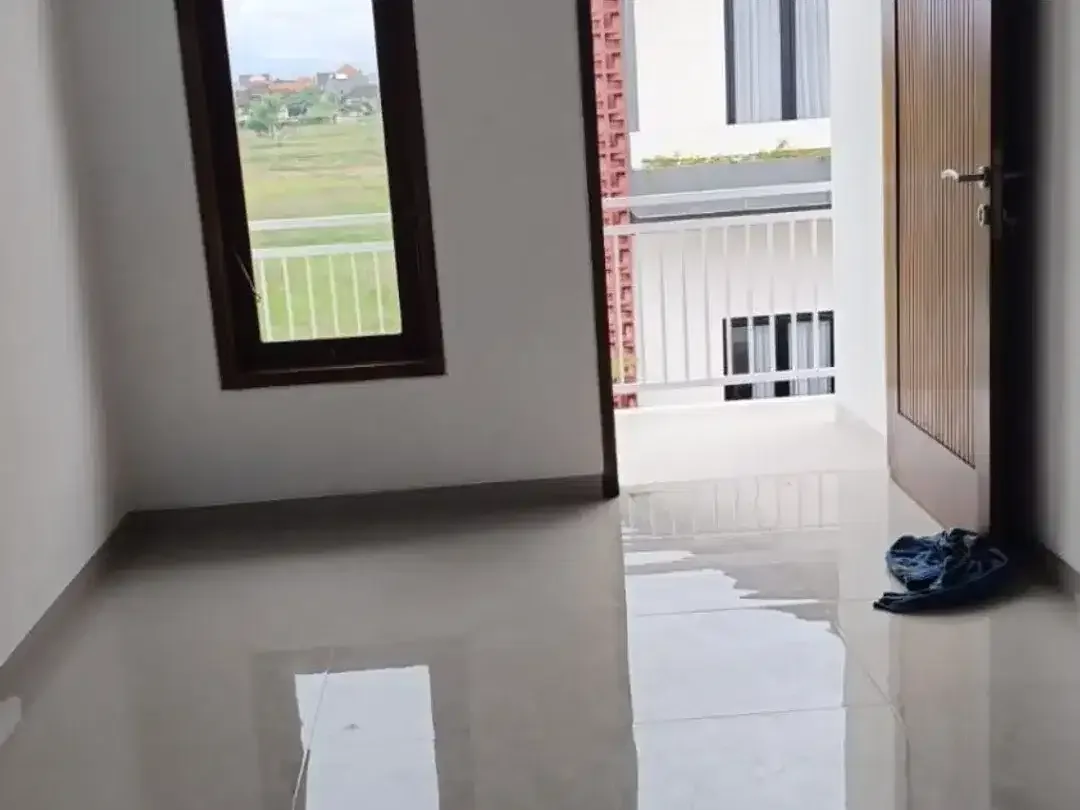 BRAND NEW HOUSE - Rumah Baru Modern Style Minimalis Area Denpasar Selatan - Image 4 of 10
