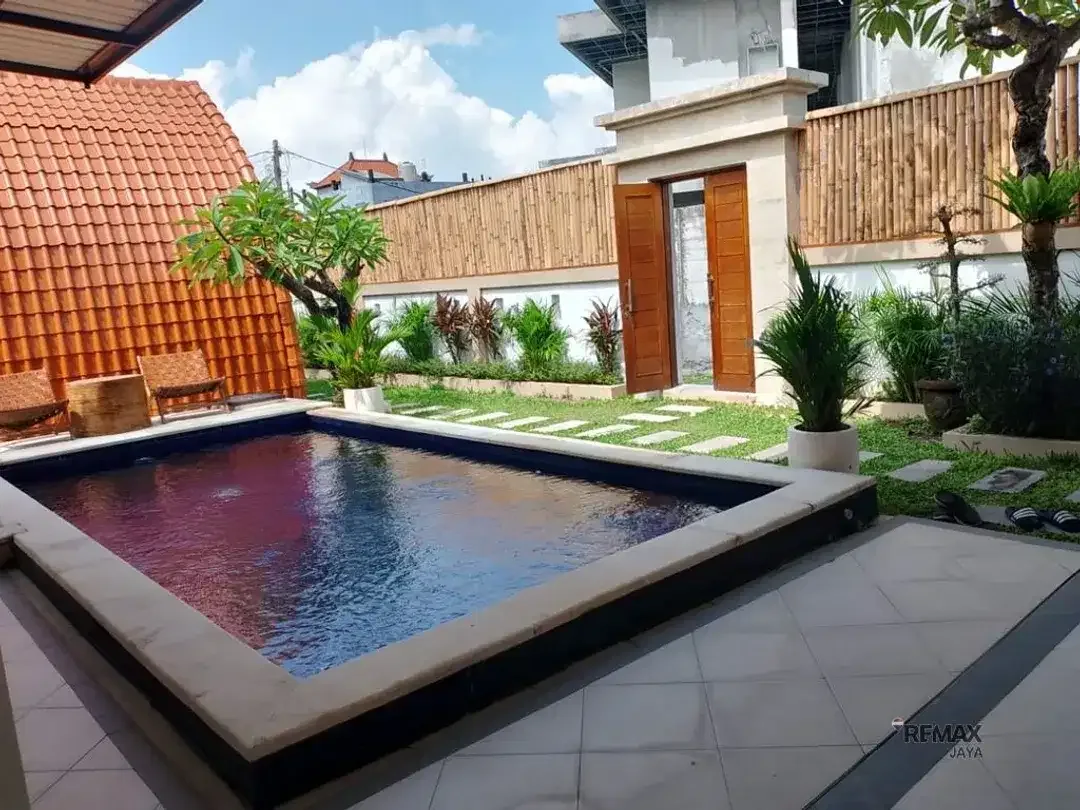 Villa Eksklusif 4 Kamar Tidur dengan Private Pool Disewakan di Munggu - Image 3 of 5