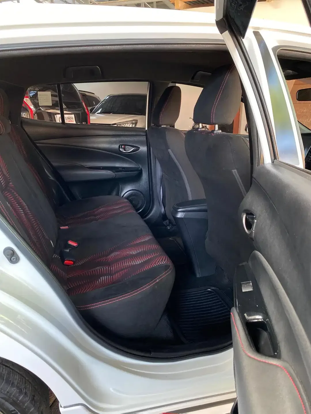 Toyota Yaris Joker 1.5 Matic 2021 - Image 6 of 10