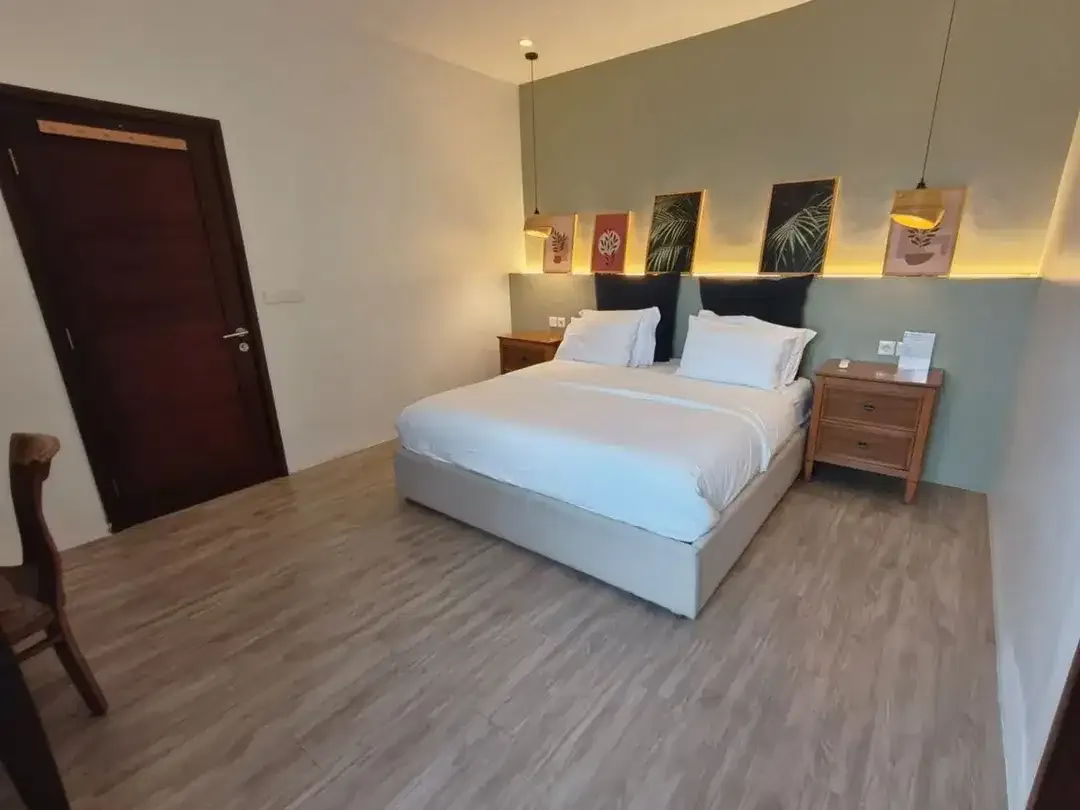 Disewakan Villa Fully Furnished Dekat Pantai Batu Belig & Petitenget - Image 8 of 10