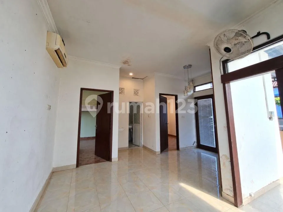 Harga Menarik!! Dijual Rumah 2 Kamar Tidur di Bongan Tabanan - Image 1 of 4