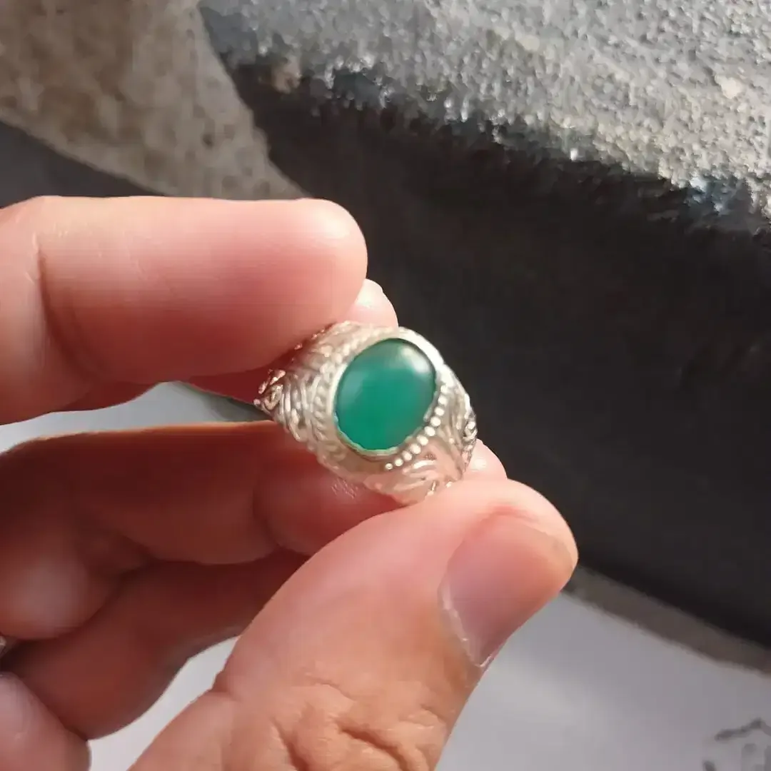 Cincin Natural Hijau Lumut - Image 2 of 7