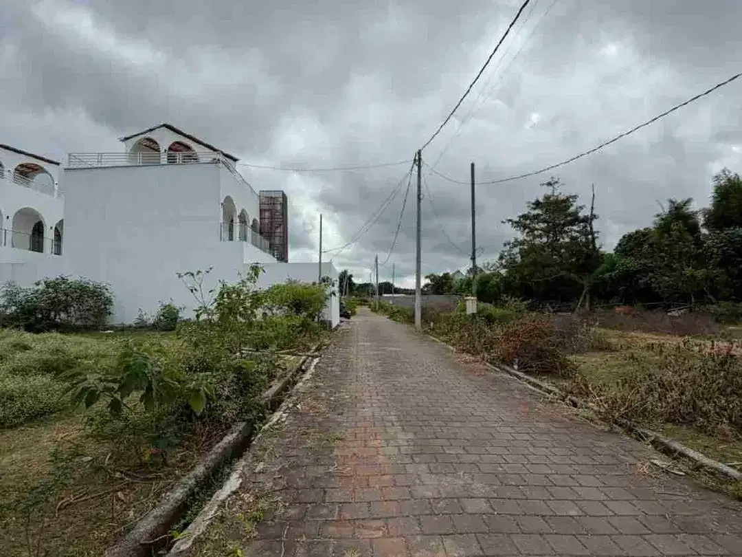 Dijual Tanah 200m2 Dekat Pantai Melasti Ungasan - Image 3 of 10