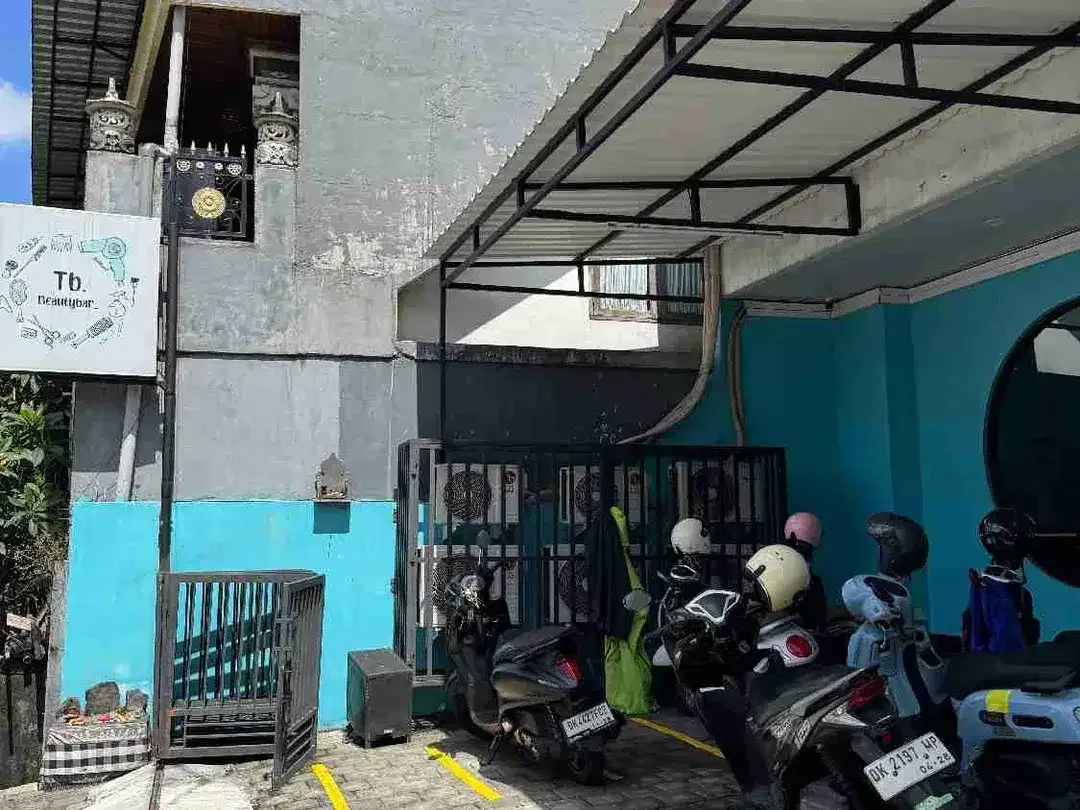 Gedung Komersial Kerobokan 3 Lantai Full Salon Aktif - Image 6 of 10