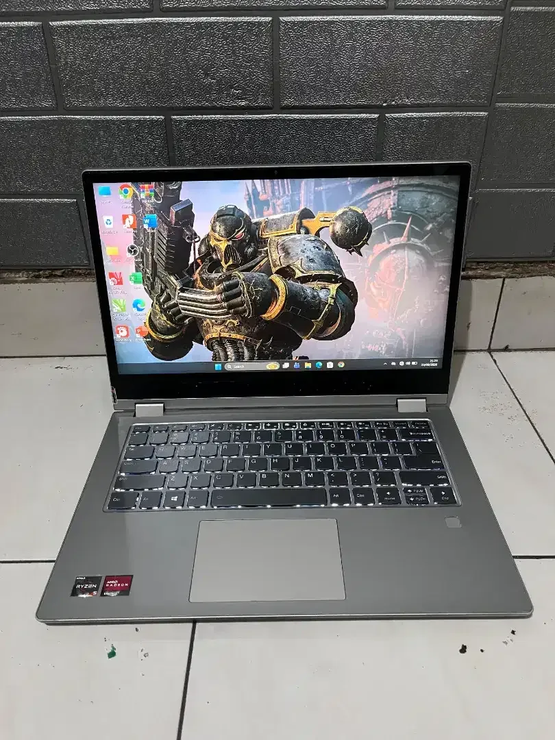 Dijual Laptop 2 in 1 Lenovo ideapad C430 Amd ryzen 5 (ram 8/nvme 256) - Image 2 of 8