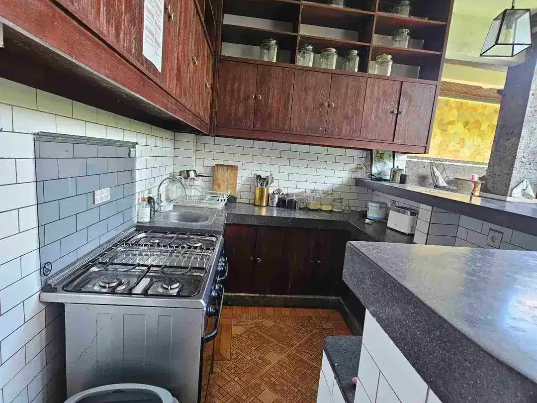 3 bedroom in kerobokan near Bali kidy school - Image 3 of 6