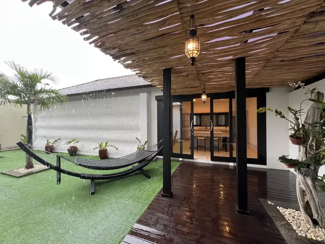 Luxury 7 Bedroom Villa – Walking Distance to Batu Belig Beach - Image 6 of 10