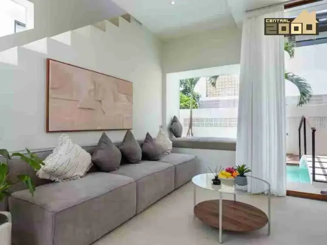Exclusive Ocean View Villas, Prime Location Near Top Beaches - Image 3 of 10