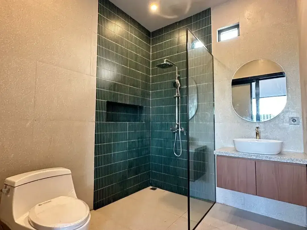 FOR SALE BRAND NEW VILLA MODERN AT BERABAN - Image 2 of 10