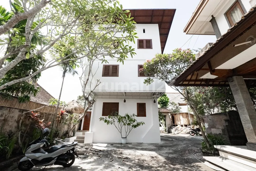 Leasehold - Modern Boutique Apartments In The Heart Of Penestanan, Proximity To Ubud, Bali - Image 1 of 4