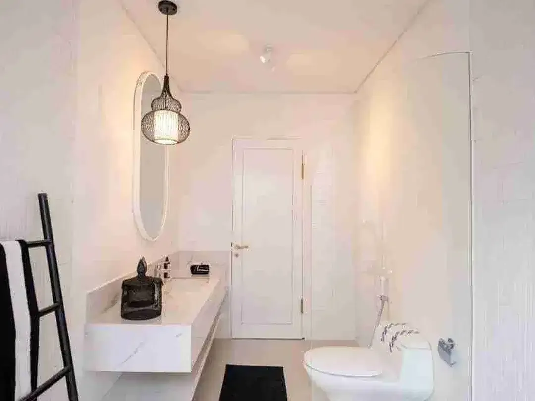 For Sale Villa Style Medeterania Fully Furnish Canggu Berawa - Image 9 of 10