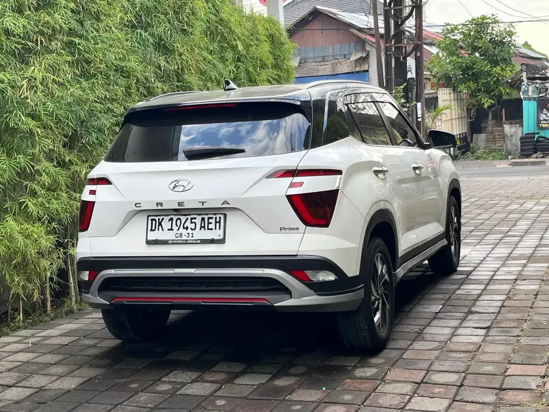 LOW KM TERMURAH || Hyundai Creta Prime AT 2023 Two Tone - Image 6 of 10