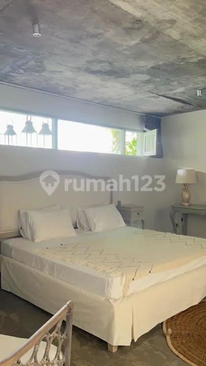 Villa 3 Kamar Full Furnish Dekat Pantai Berawa Sl - Image 2 of 4