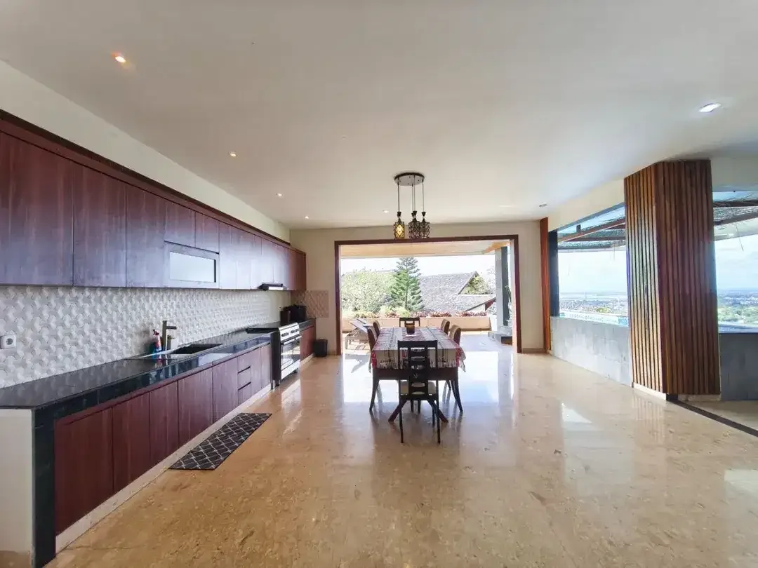 For Sale & Lease Monthly or Yearly Luxury Modern Villa With Big Stunning Pool And Sea View 3 Floor In Goa Gong, Jimbaran. - Image 4 of 10