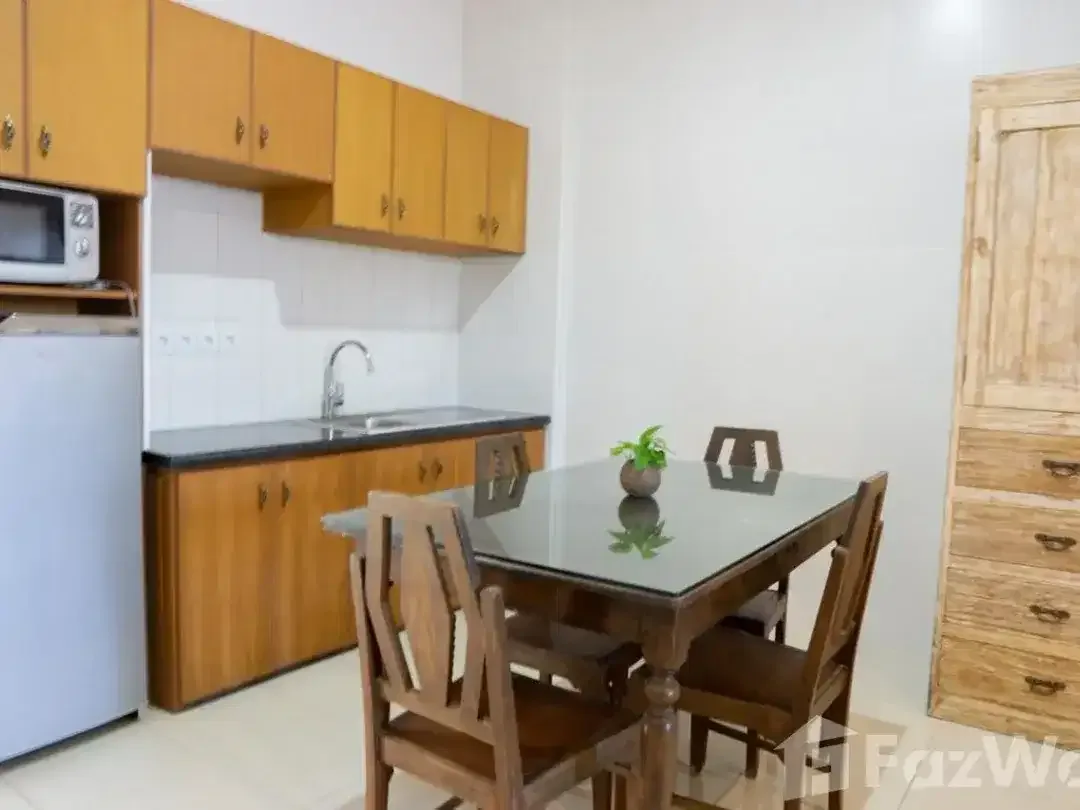 Hot Listing: 4-Storey Apartment in SEMINYAK BALI - Image 3 of 9
