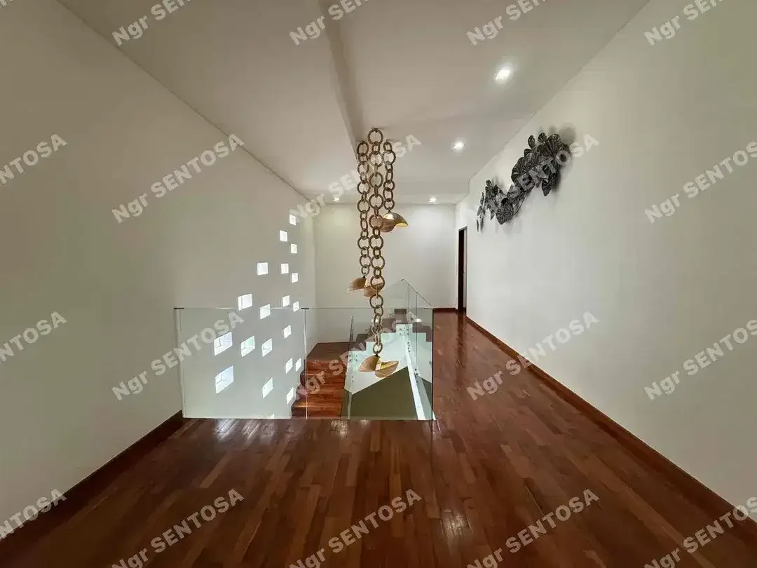 LUXURY VILLA JIMBARAN PANTAI BALANGAN BALI - Image 9 of 10