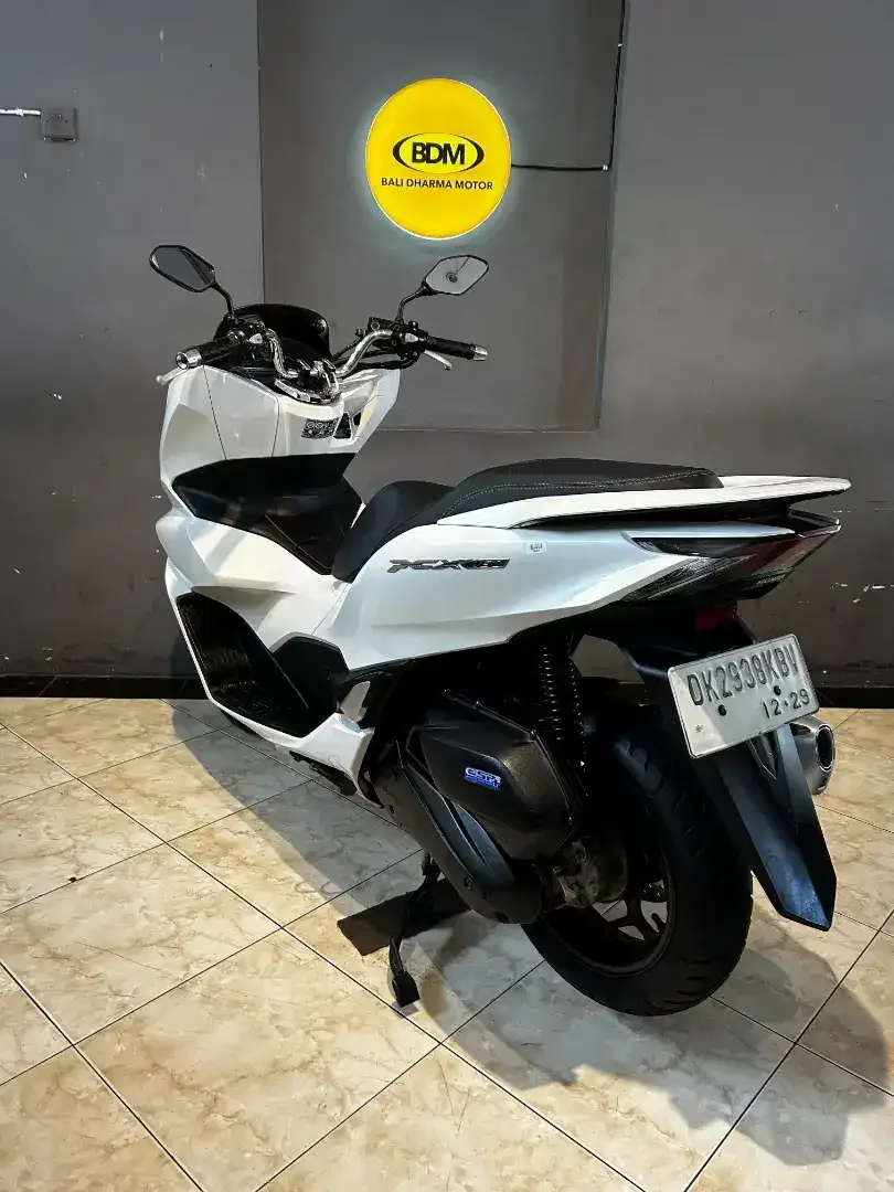 DP 500K / BUNGA MENURUN 2% / HONDA PCX 160 TAHUN 2024 - Image 2 of 7