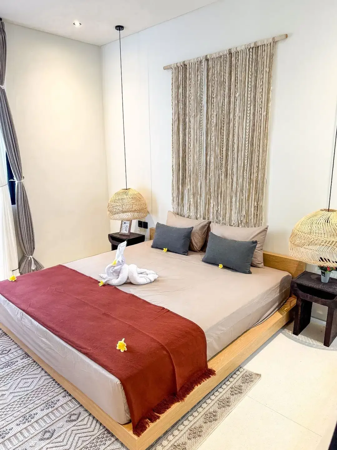 Dijual & Disewakan Villa Baru Mediterania Tropis Style di Seminyak - Image 9 of 10