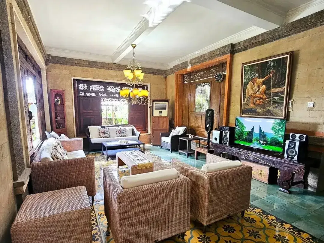 VILLA BESAR UNTUK DISEWAKAN – BATUYANG, SUKAWATI, GIANYAR - Image 1 of 10