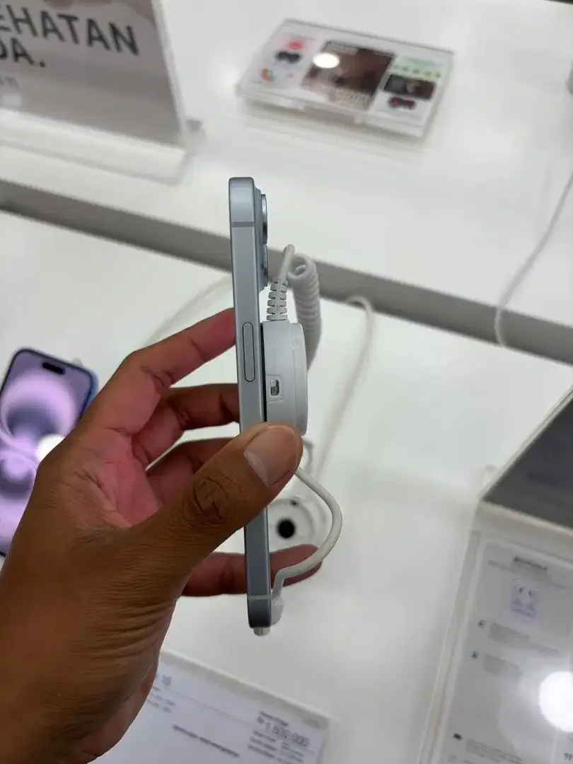 iPhone 15 128 GB Cicilan KTP - Image 2 of 4
