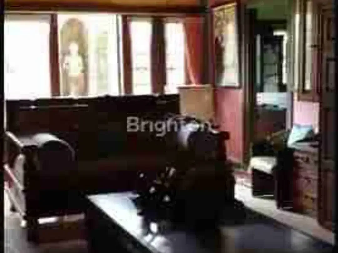 TURUN HARGA RUMAH LUAS COCOK UNTUK INVESTASI LOKASI PEMOGAN DENPASAR SELATAN - Image 4 of 8