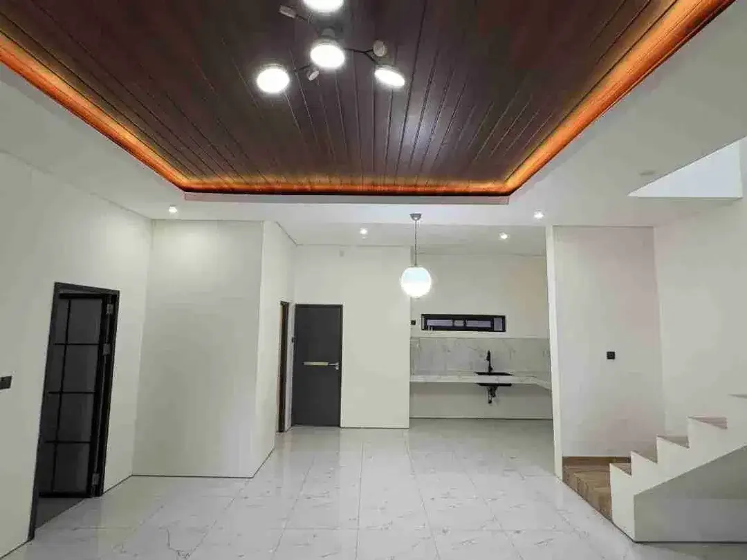 DIJUAL RUMAH 2 LANTAI MUMBUL PERMAI - Image 2 of 8