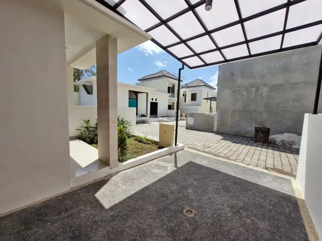 FOR RENT RUMAH MINIMALIS 3 BR NYAMAN TENANG DI JIMBARAN - Image 1 of 8