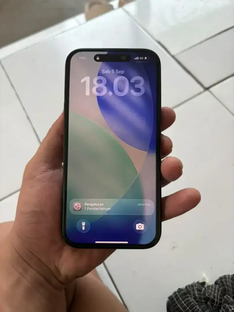 Jual cepat iphone 15 128gb - Image 2 of 7