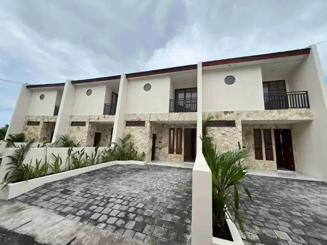Villa Baru 2 Lantai Tukad Balian Renon Siap Huni Modern Elegan - Image 1 of 10