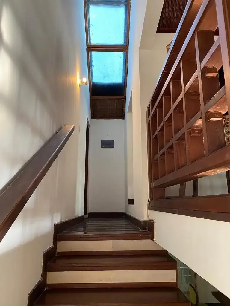 Three-Bedroom Classic House In A Quiet Area - Image 8 of 10