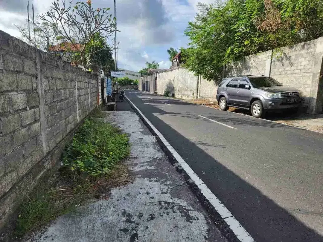 Tanah Komersial Ukuran 293m2 di Jalan Utama Kerobokan - Image 6 of 10