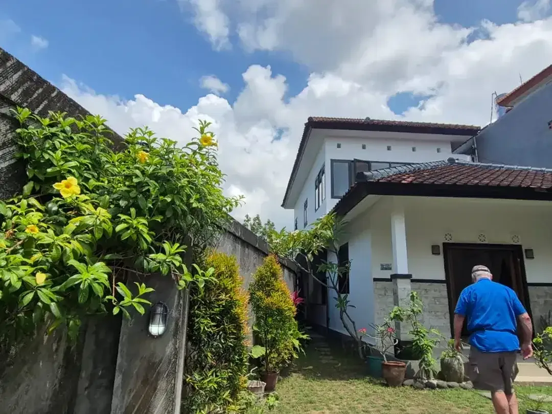 Freehold - Rare Opportunity house for Sale in Berawa Canggu, Bali at a Competitive Price - Image 2 of 10