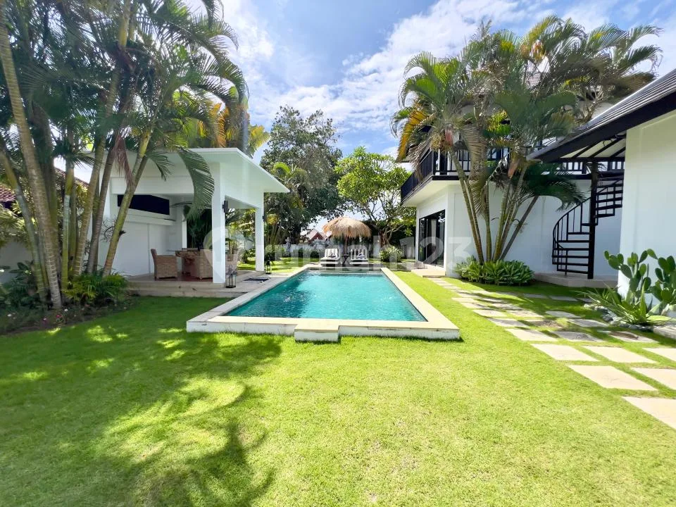 Villa Batu Bolong Canggu Walking Distance To Beach SHM - Image 3 of 4