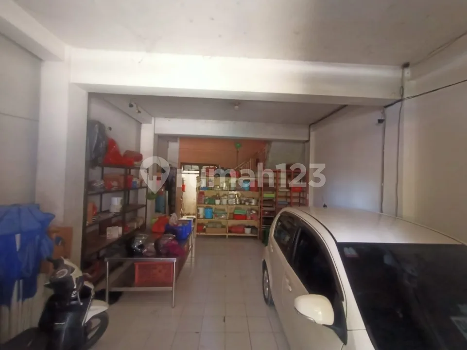 Dijual Ruko 3 Lantai di Jalan Utama Cokroaminoto Denpasar Utara - Image 4 of 4